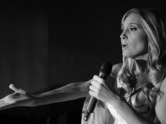 Συνέντευξη με την ηθοποιό Εύα Κοτανίδη, με αφορμή την παράσταση “Dalida.  Τραγουδώντας μέχρι το τέλος”