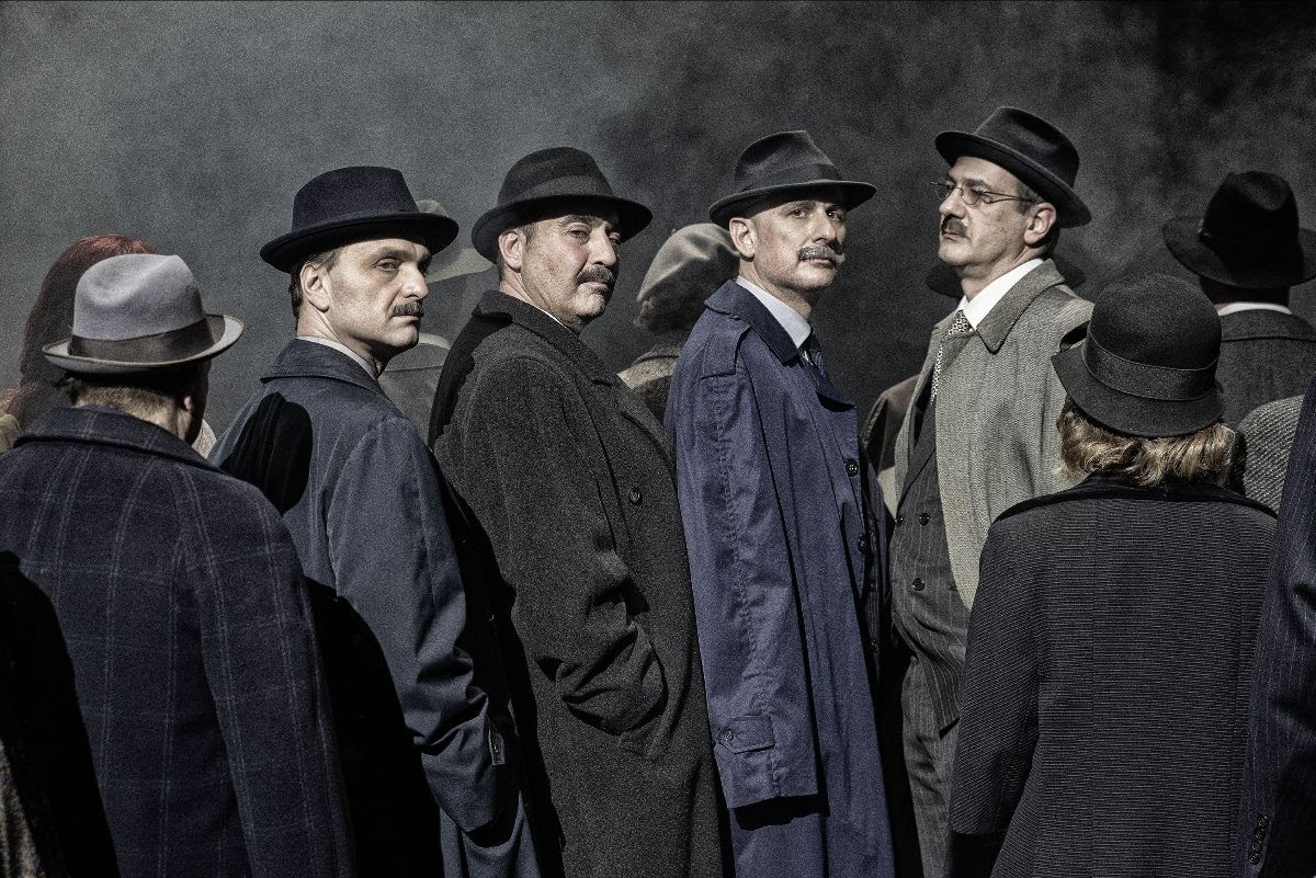 Ήλιος με ξιφολόγχες