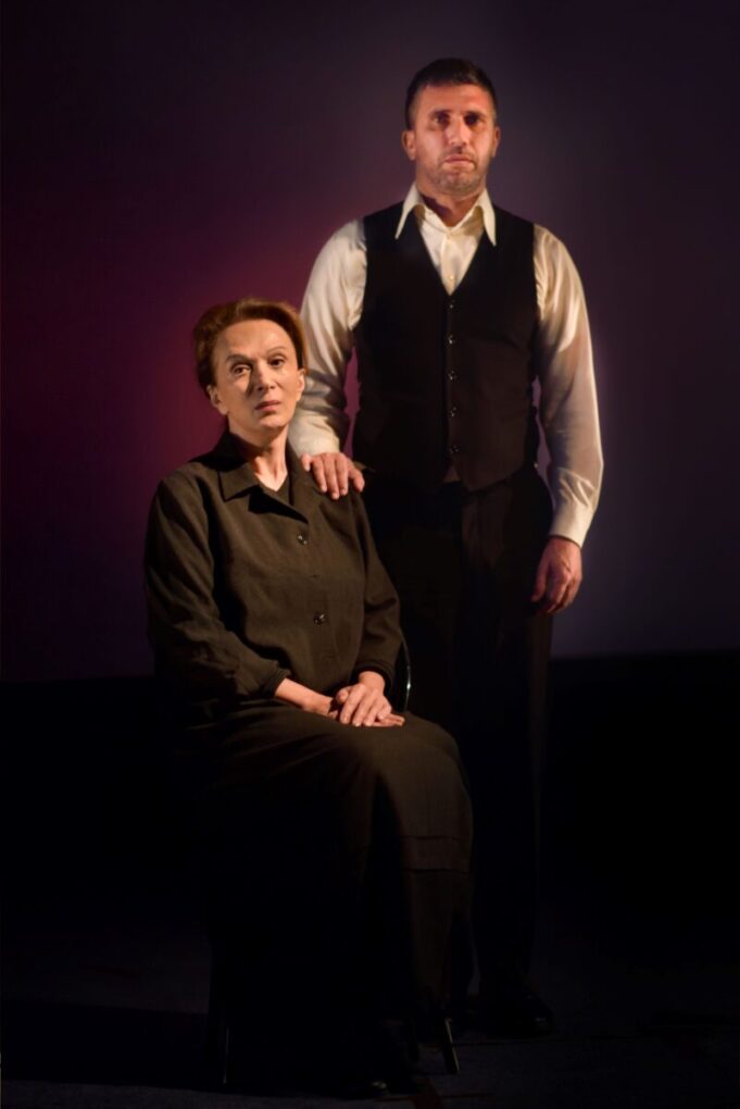 Κριτική για την παράσταση «Το αμάρτημα της μητρός μου»