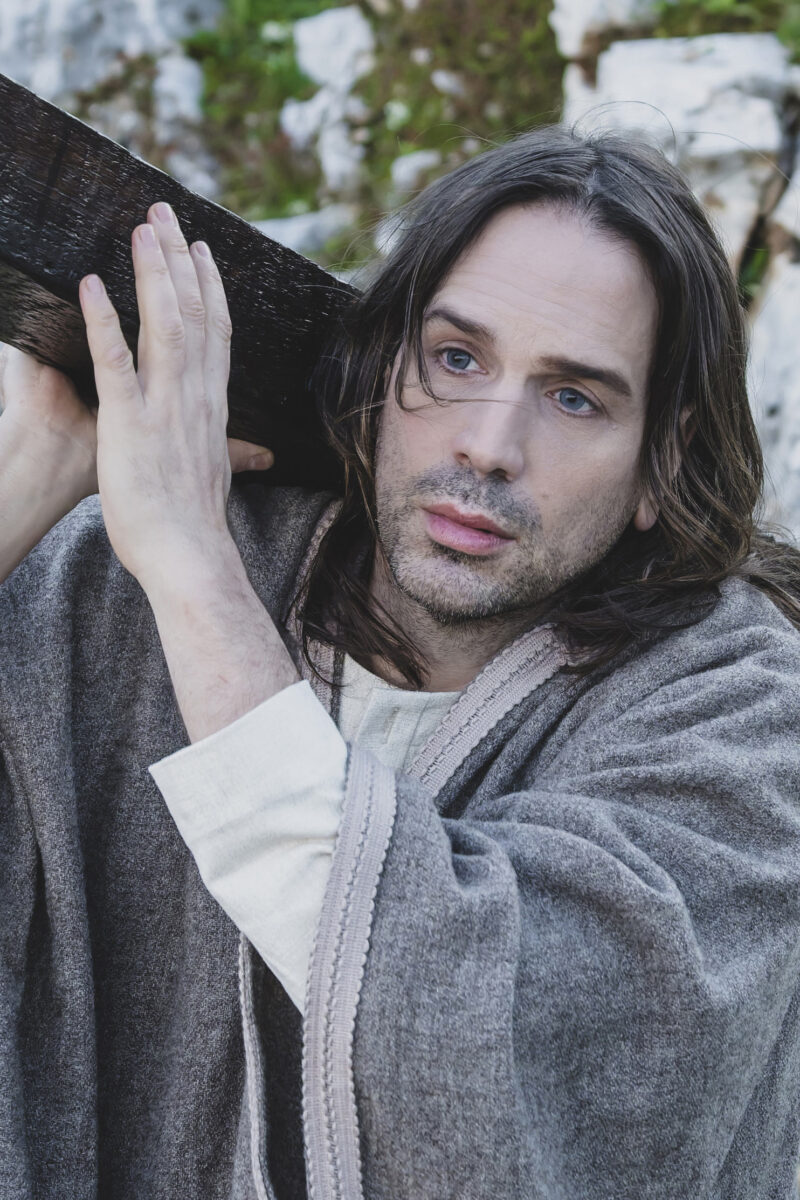 Ο Χριστός ξανασταυρώνεται